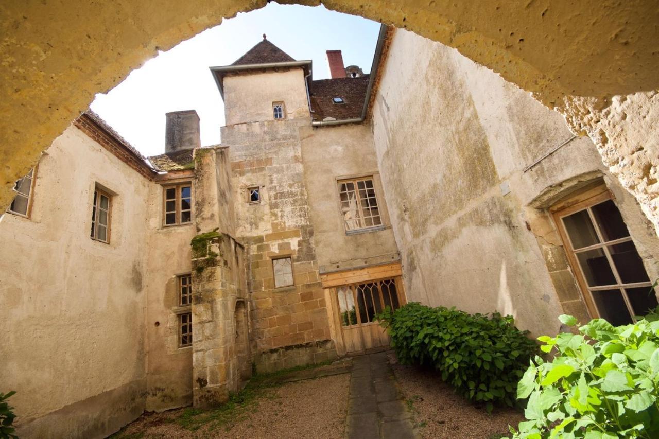 Chateau De Vesset Acomodação com café da manhã Tréteau Exterior foto